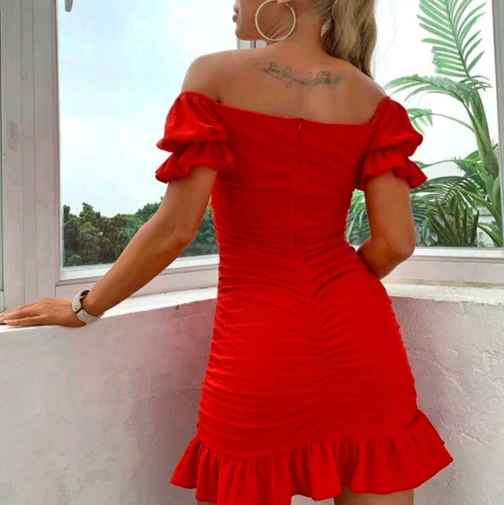 red ruffle mini dress - Picture 3 of 8